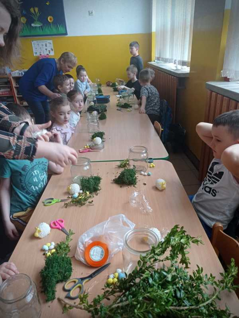 Warsztaty wielkanocne w Uchaniach i Teratynie (ZDJĘCIA)
