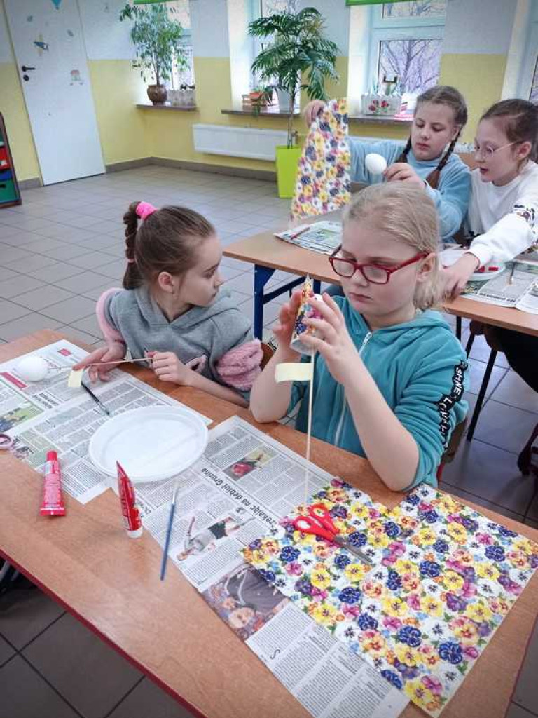 Warsztaty wielkanocne w Uchaniach i Teratynie (ZDJĘCIA)