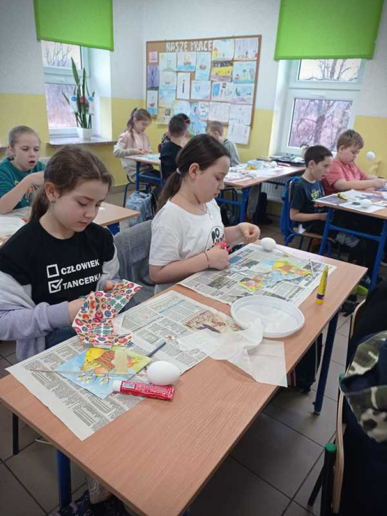 Warsztaty wielkanocne w Uchaniach i Teratynie (ZDJĘCIA)
