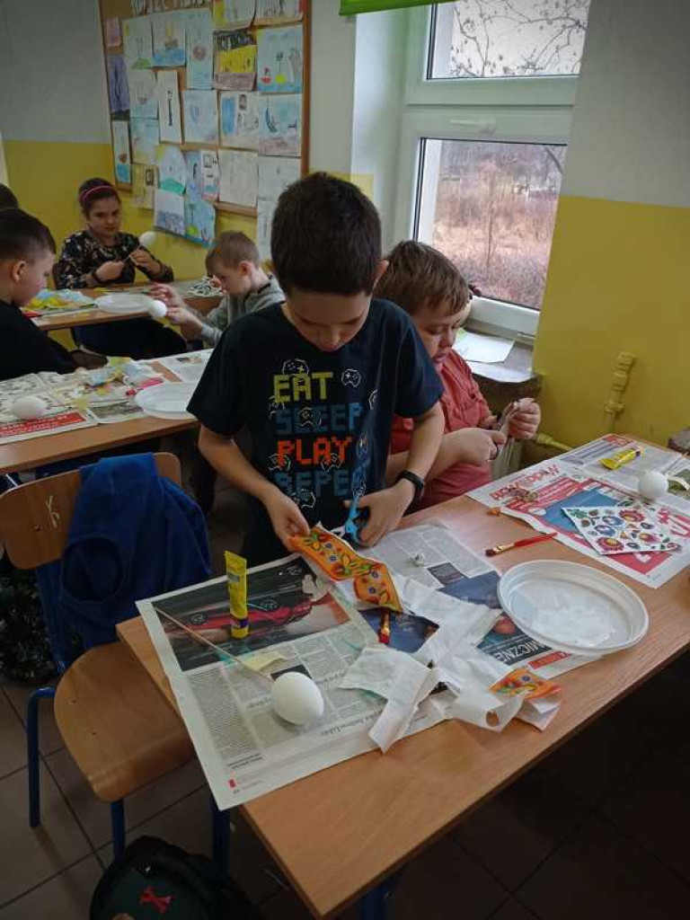 Warsztaty wielkanocne w Uchaniach i Teratynie (ZDJĘCIA)