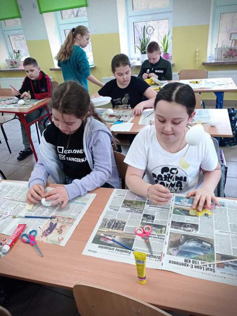 Warsztaty wielkanocne w Uchaniach i Teratynie (ZDJĘCIA)