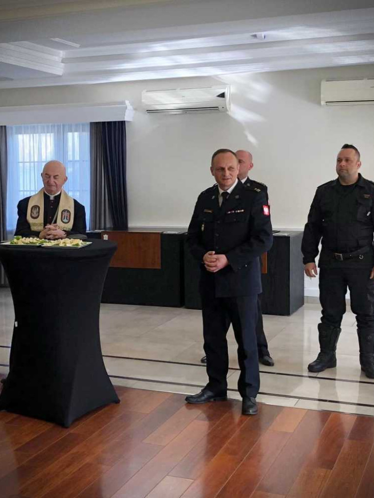Hrubieszów: Śniadanie wielkanocne strażaków i policjantów (ZDJĘCIA)