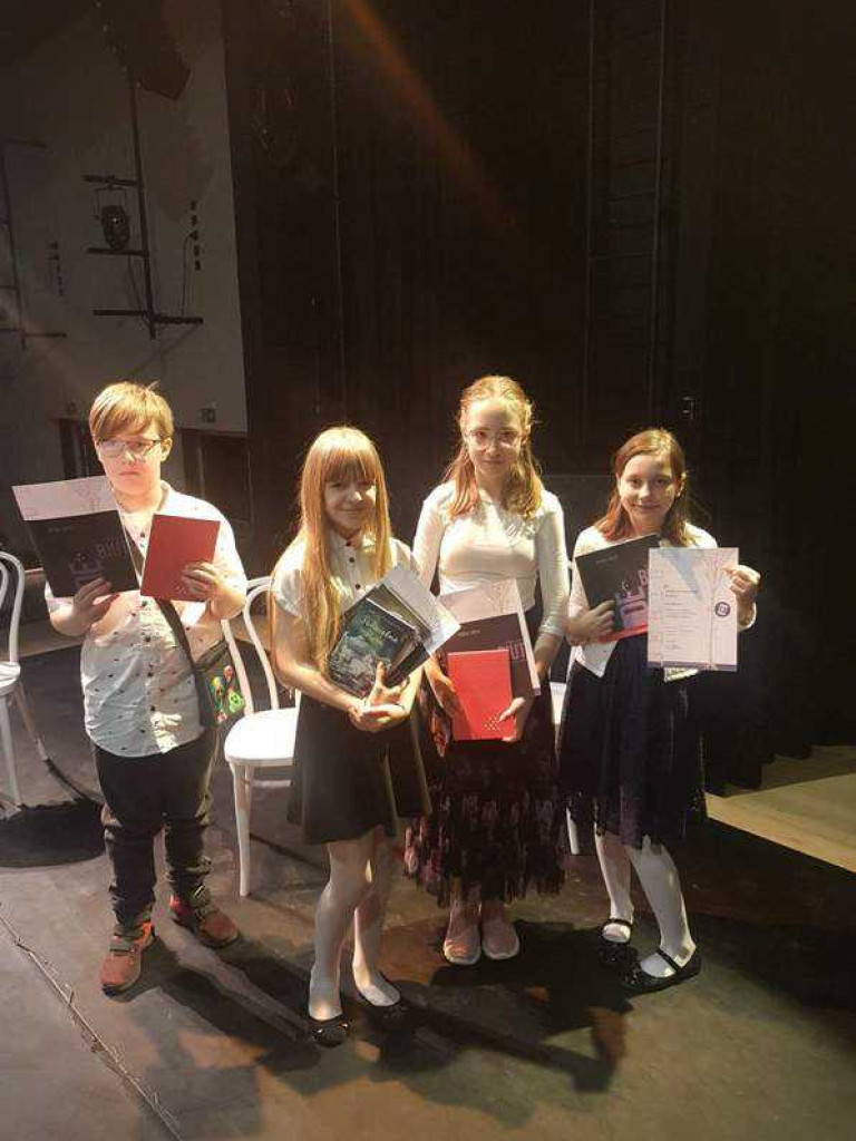 Laury młodych literatów z hrubieszowskiej Trójki (ZDJĘCIA)