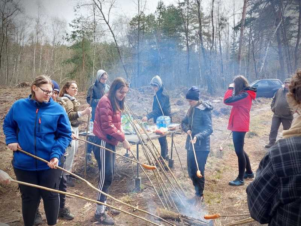 Hrubieszów: Sadzenie drzew? To zawsze dobry pomysł! (ZDJĘCIA)