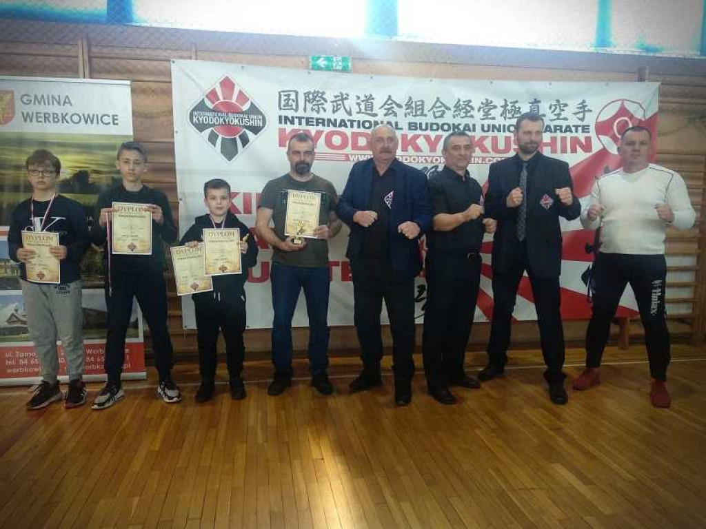 Udany start zawodników UKS Sportów Walki Werbkowice w Pucharze Polski w karate (ZDJĘCIA)