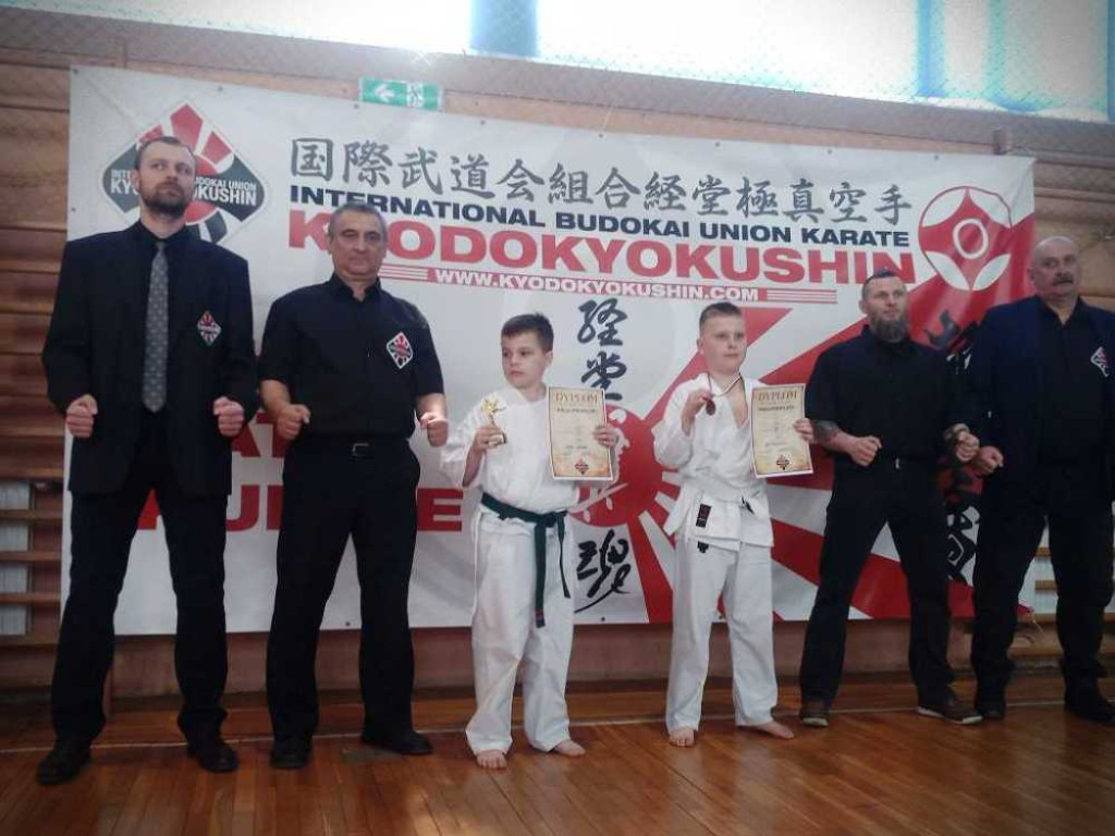 Udany start zawodników UKS Sportów Walki Werbkowice w Pucharze Polski w karate (ZDJĘCIA)