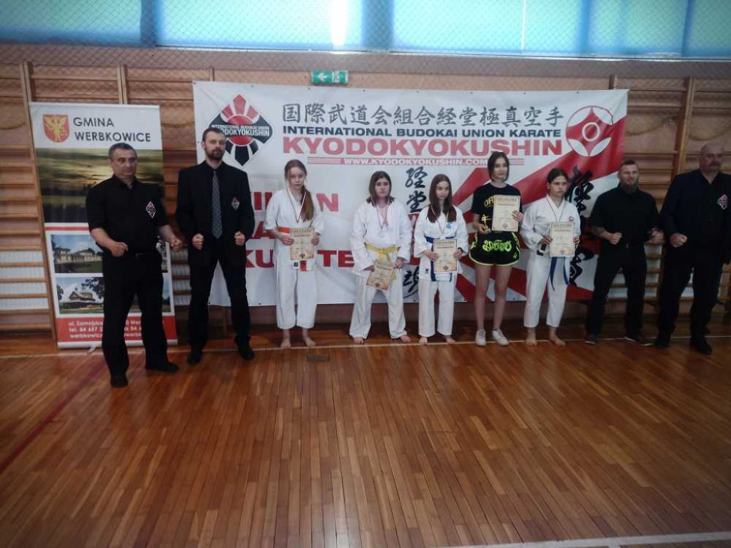 Udany start zawodników UKS Sportów Walki Werbkowice w Pucharze Polski w karate (ZDJĘCIA)