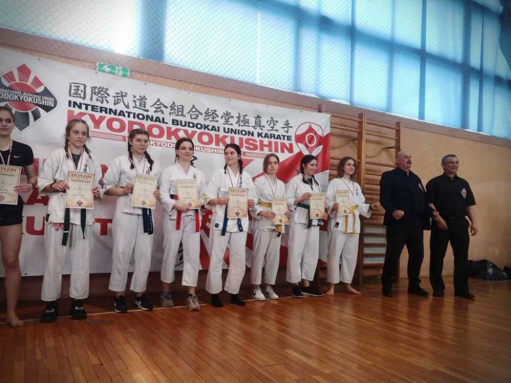 Udany start zawodników UKS Sportów Walki Werbkowice w Pucharze Polski w karate (ZDJĘCIA)