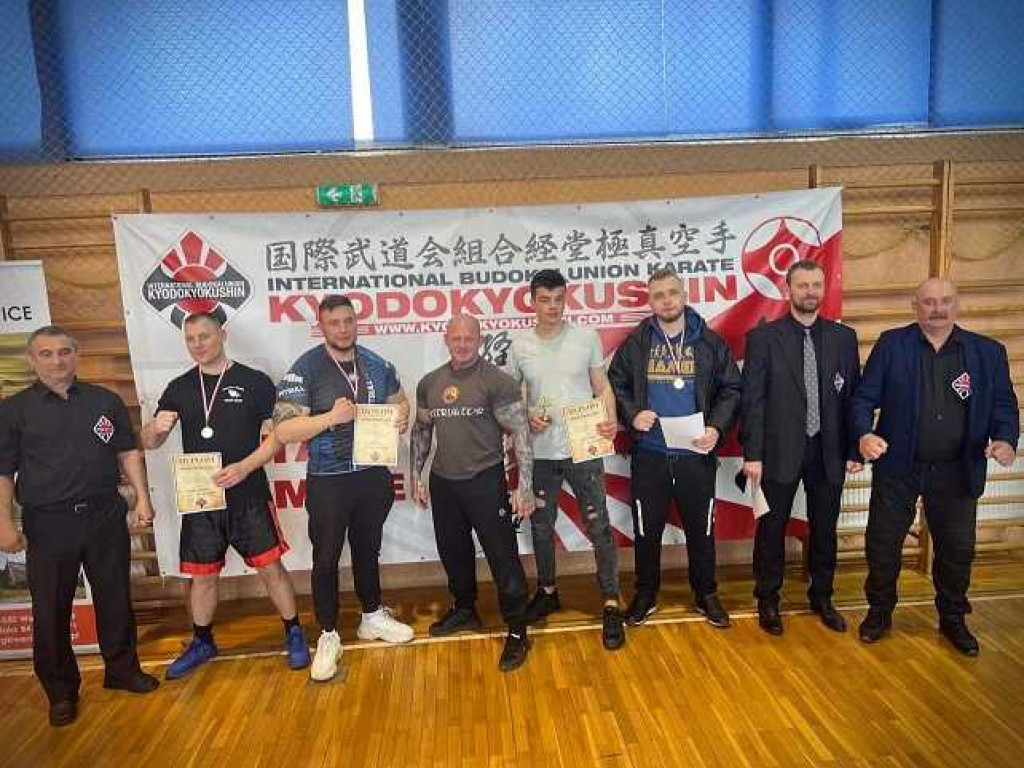 Udany start zawodników UKS Sportów Walki Werbkowice w Pucharze Polski w karate (ZDJĘCIA)