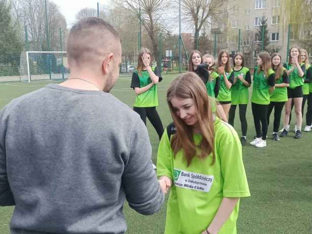Dziewczęta z Trójki mistrzyniami powiatu w piłce nożnej (ZDJĘCIA)