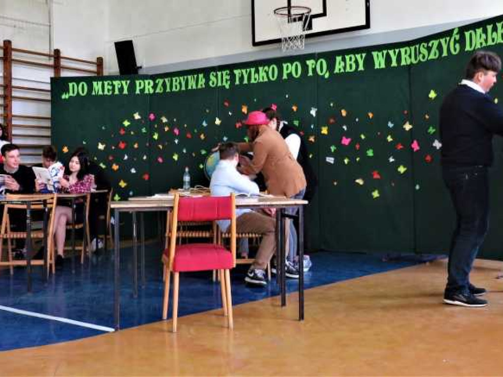 Hrubieszów: Zakończenie roku szkolnego maturzystów w Zespole Szkół nr 1 (ZDJĘCIA)
