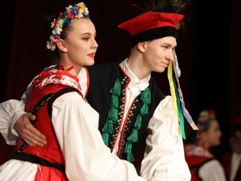 Hrubieszów: Warto być Polakiem - droga do wolności. Widowisko w HDK (ZDJĘCIA, WIDEO)