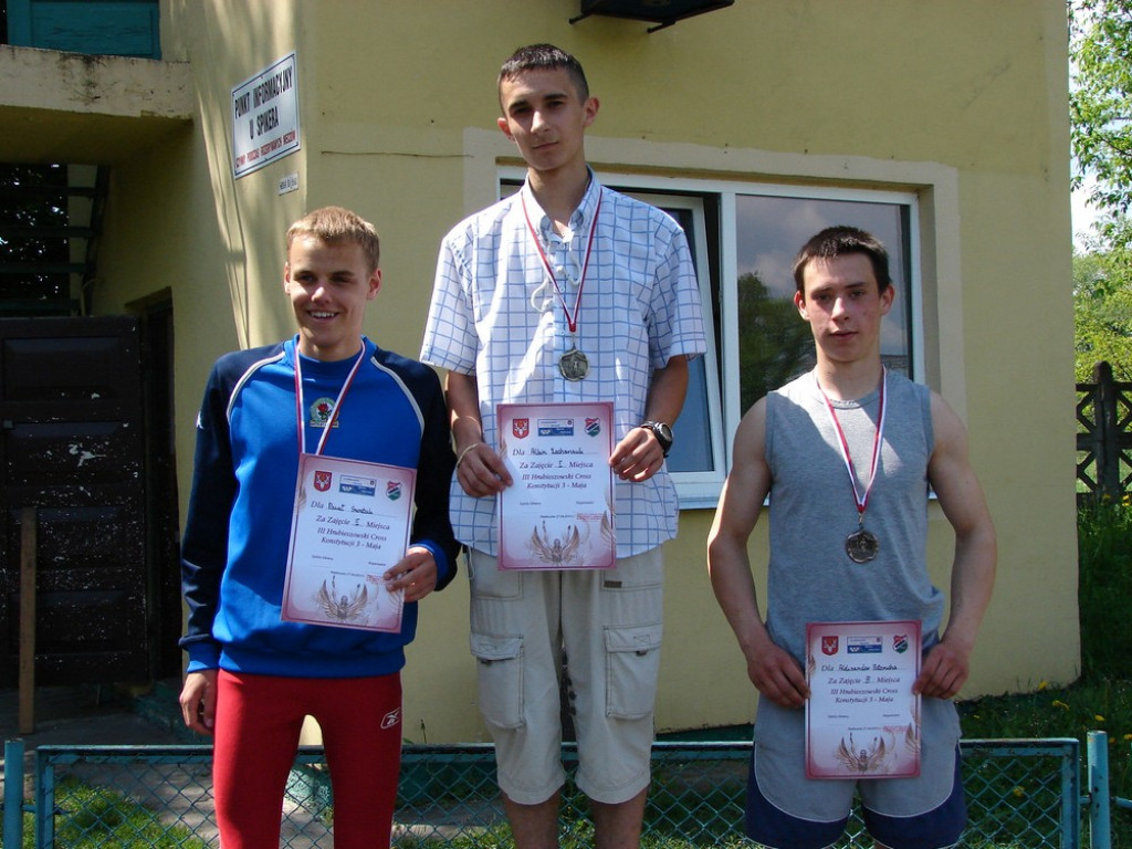 Hrubieszów: 3 Maja na sportowo (ZDJĘCIA)