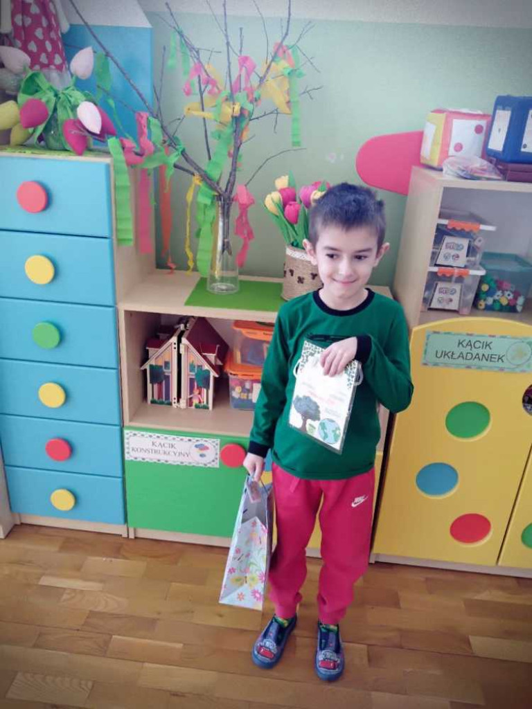 Hrubieszów: Dzień Ziemi w Przedszkolu nr 2 (ZDJĘCIA)