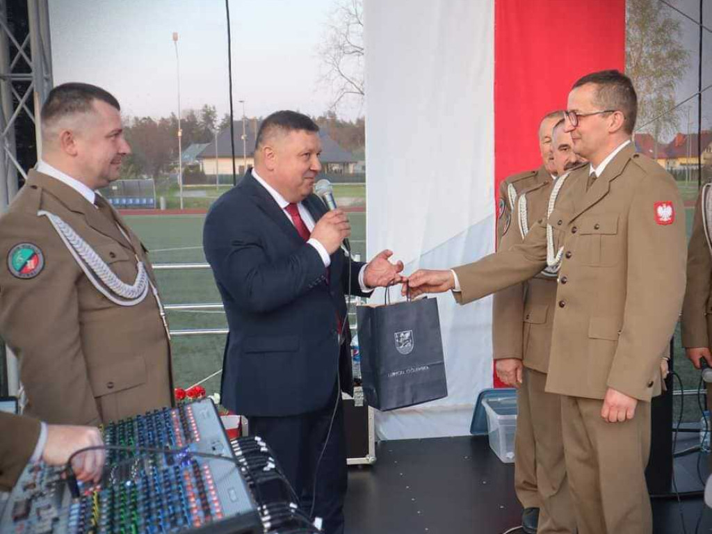 Zespół Hubal artystycznie i patriotycznie (ZDJĘCIA)