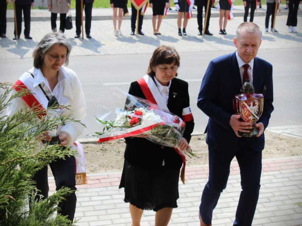 Obchody 231 rocznicy uchwalenia Konstytucji 3 Maja w Trzeszczanach (ZDJĘCIA)