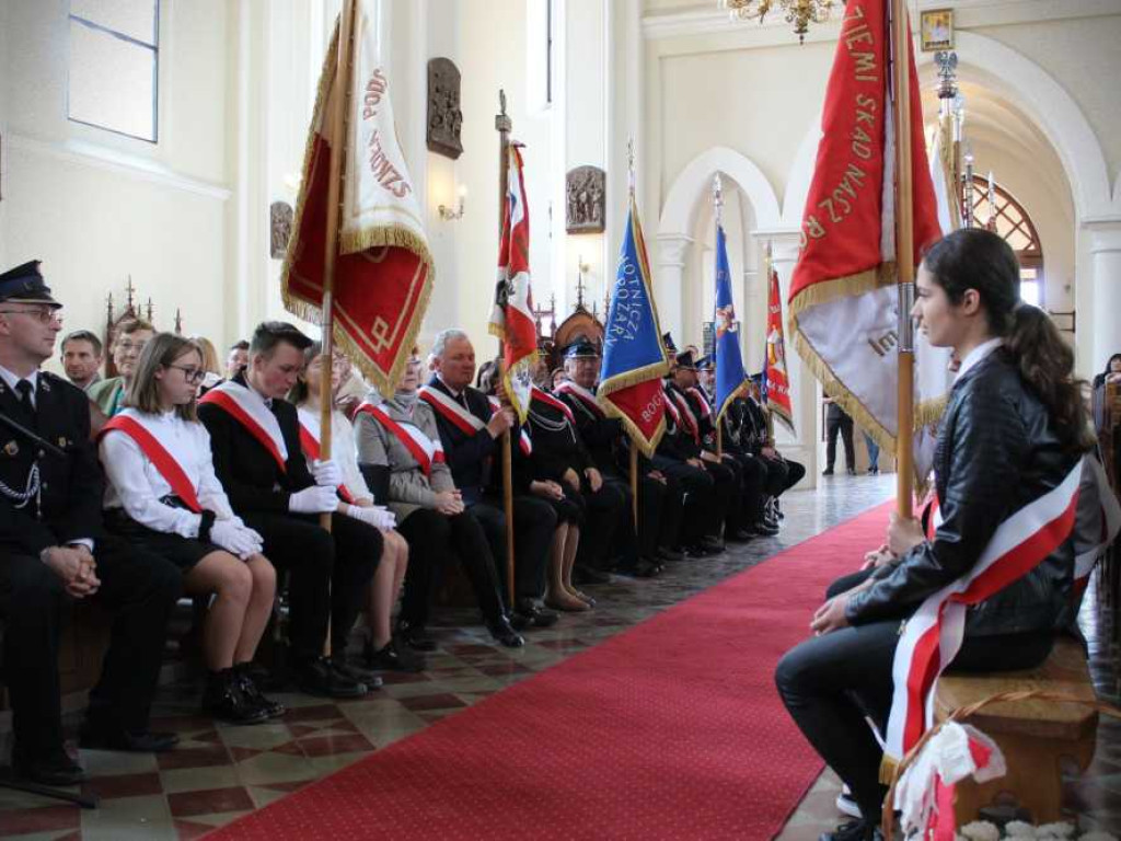 Obchody 231 rocznicy uchwalenia Konstytucji 3 Maja w Trzeszczanach (ZDJĘCIA)