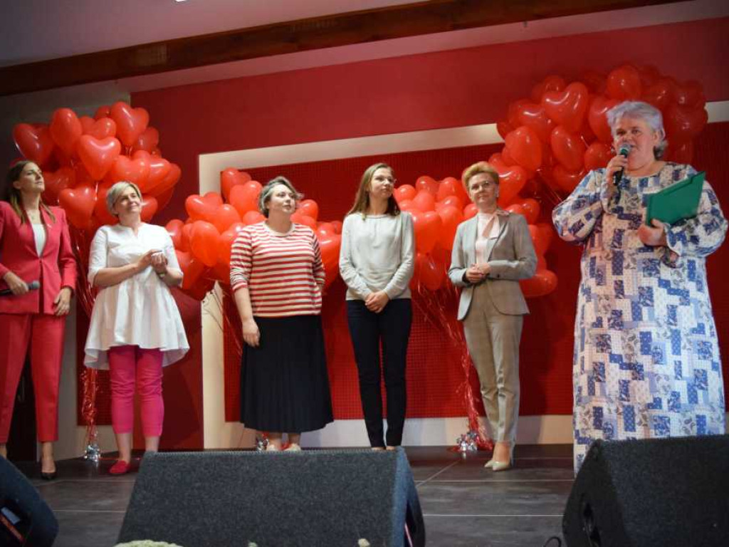 Kobiety w Centrum - Dzień Kobiet w Mirczu (ZDJĘCIA)