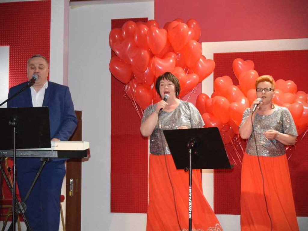 Kobiety w Centrum - Dzień Kobiet w Mirczu (ZDJĘCIA)