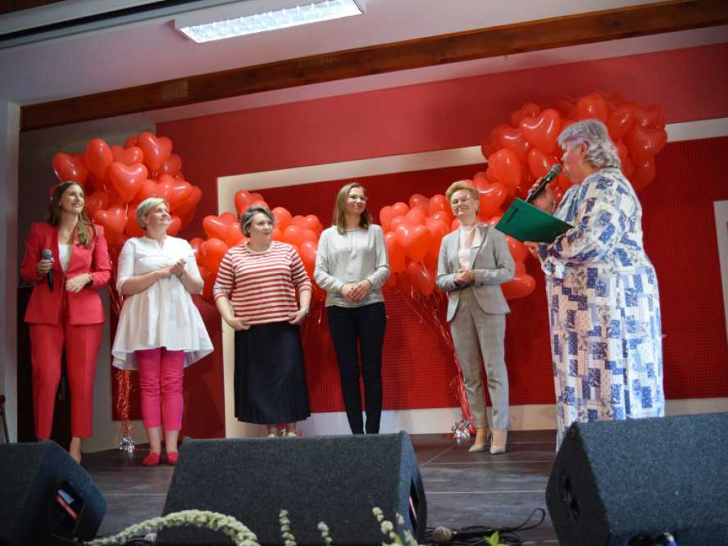 Kobiety w Centrum - Dzień Kobiet w Mirczu (ZDJĘCIA)