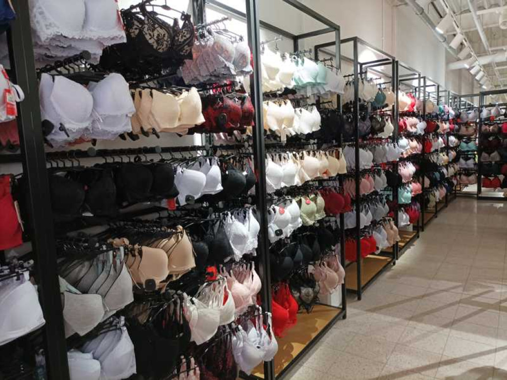 Hrubieszów: Wielkie otwarcie nowego marketu Super City (ZDJĘCIA)