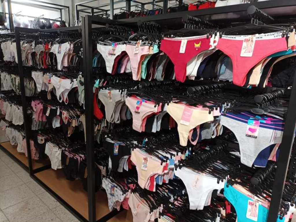 Hrubieszów: Wielkie otwarcie nowego marketu Super City (ZDJĘCIA)