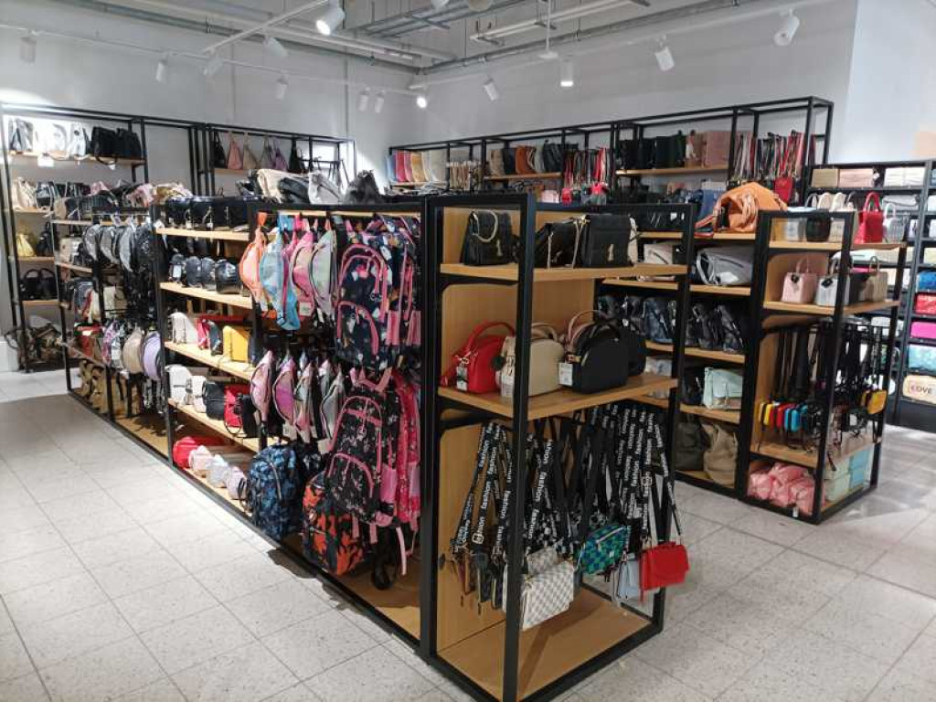Hrubieszów: Wielkie otwarcie nowego marketu Super City (ZDJĘCIA)
