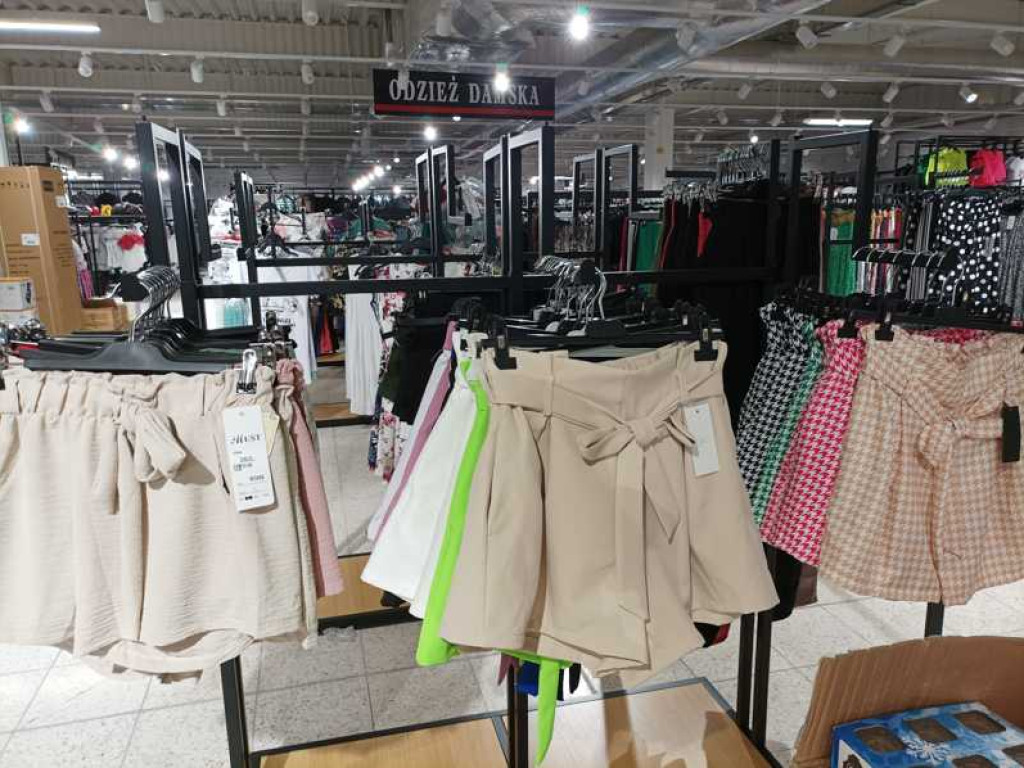 Hrubieszów: Wielkie otwarcie nowego marketu Super City (ZDJĘCIA)