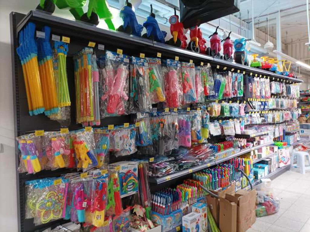 Hrubieszów: Wielkie otwarcie nowego marketu Super City (ZDJĘCIA)