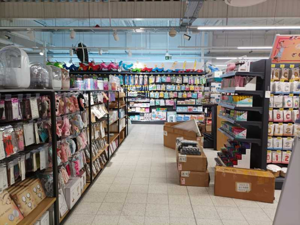 Hrubieszów: Wielkie otwarcie nowego marketu Super City (ZDJĘCIA)