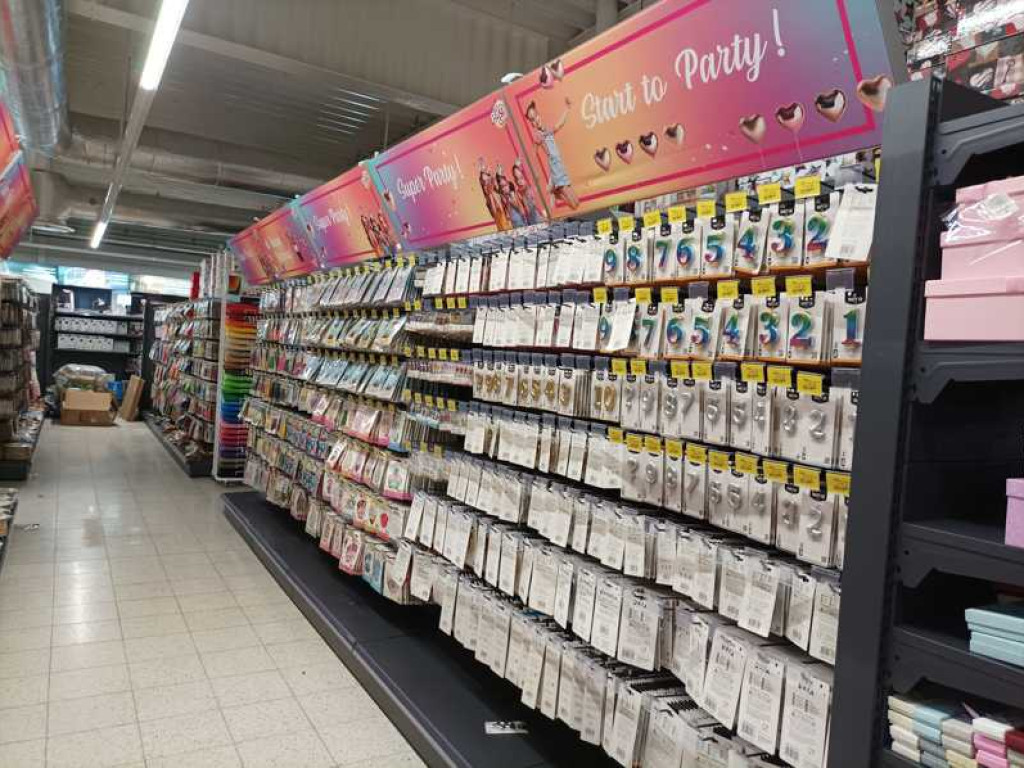 Hrubieszów: Wielkie otwarcie nowego marketu Super City (ZDJĘCIA)
