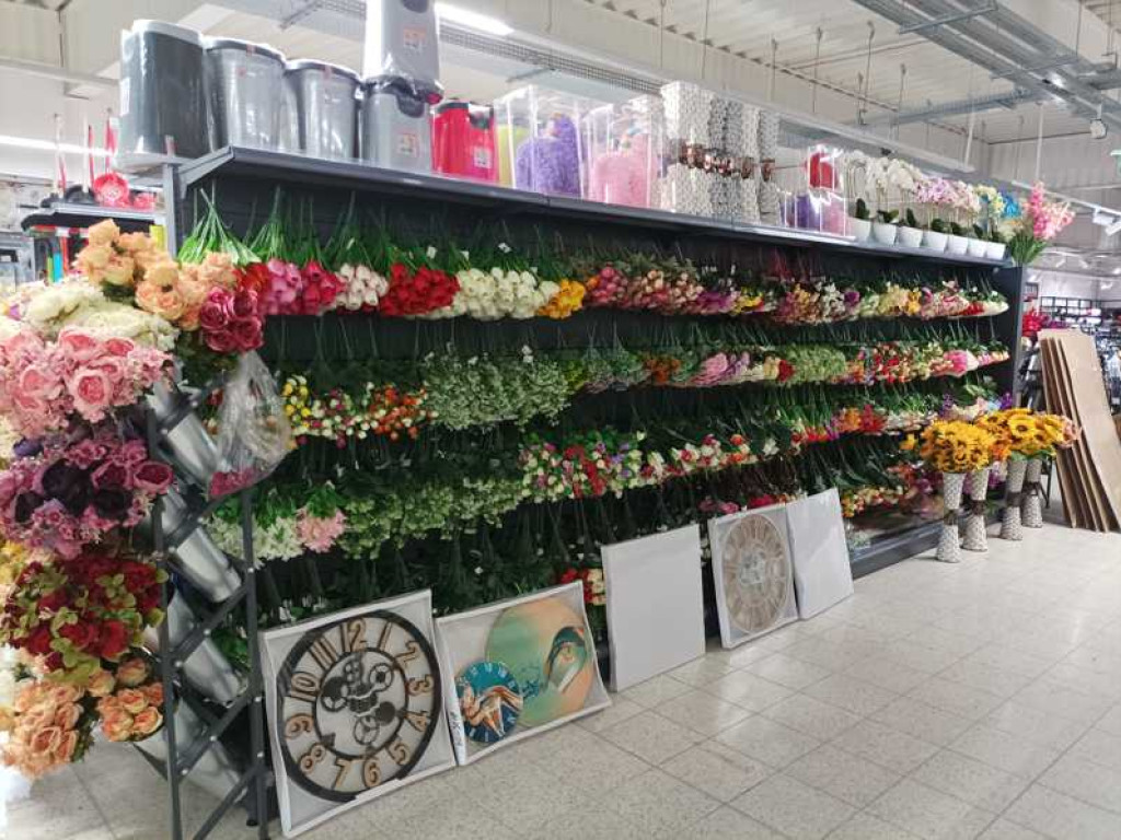 Hrubieszów: Wielkie otwarcie nowego marketu Super City (ZDJĘCIA)