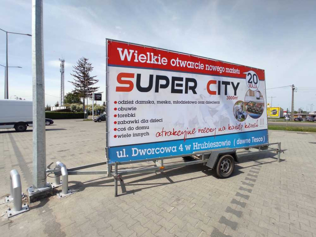 Hrubieszów: Wielkie otwarcie nowego marketu Super City (ZDJĘCIA)