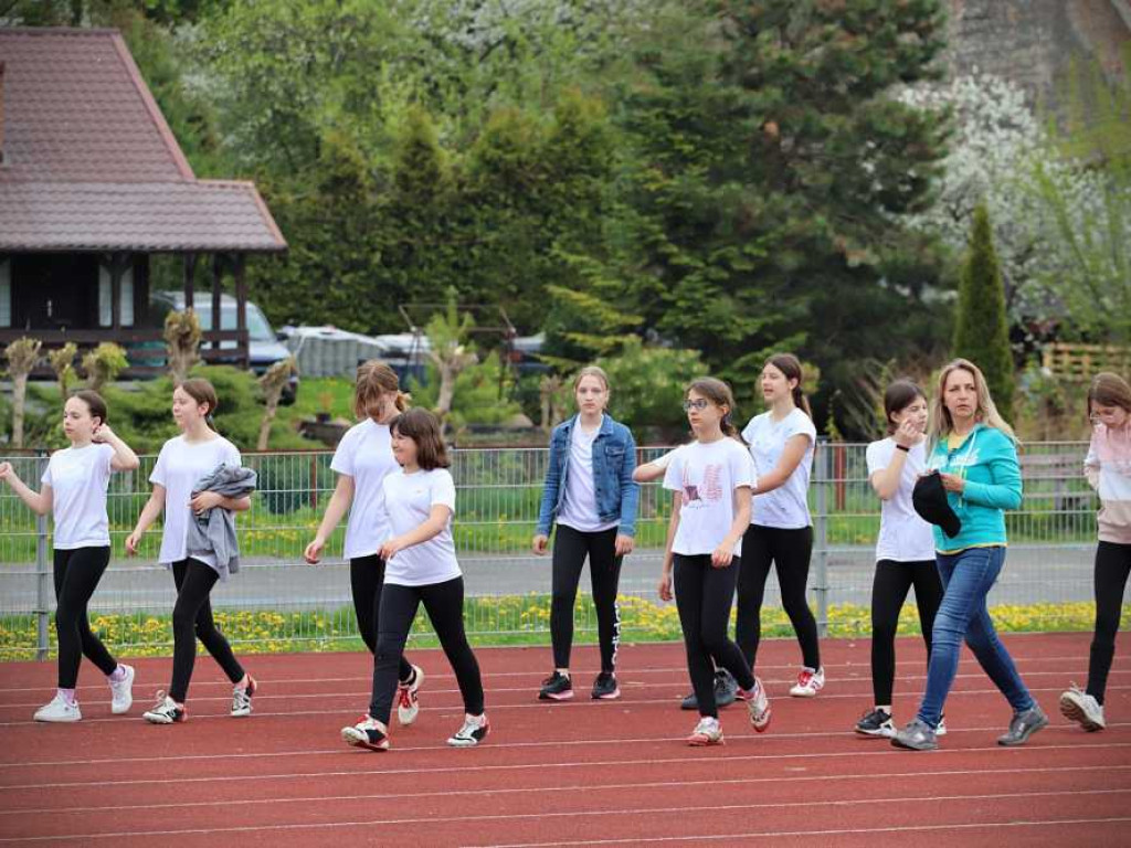 Powiatowe Igrzyska w trójboju i czwórboju lekkoatletycznym (ZDJĘCIA)