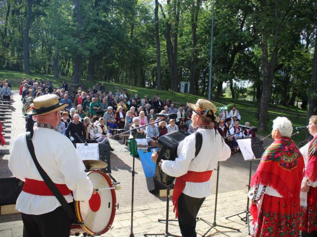 Werbkowice: X Międzypowiatowy Festiwal Pieśni i Piosenki Maryjnej (ZDJĘCIA)