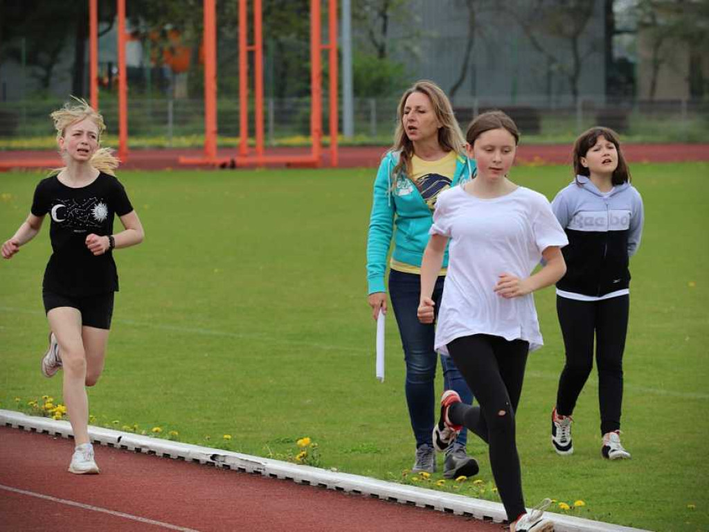 Powiatowe Igrzyska w trójboju i czwórboju lekkoatletycznym (ZDJĘCIA)