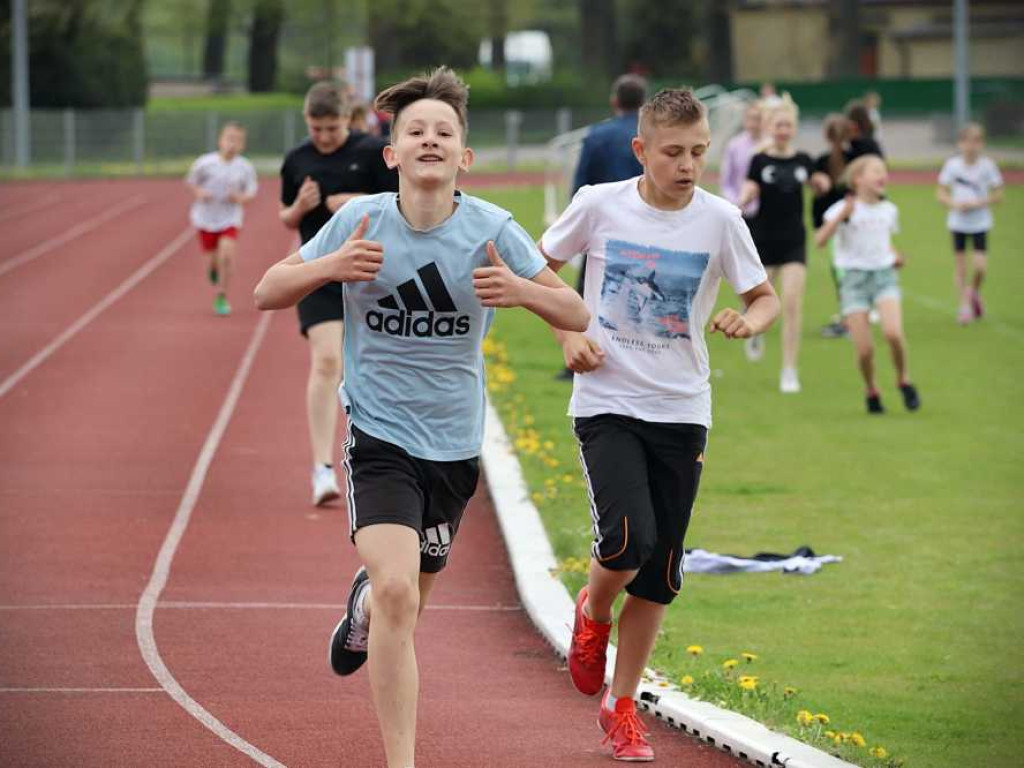 Powiatowe Igrzyska w trójboju i czwórboju lekkoatletycznym (ZDJĘCIA)
