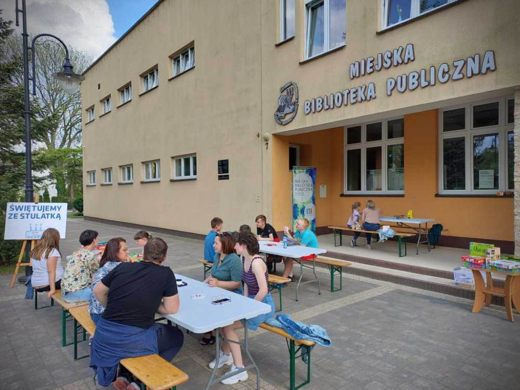 Hrubieszów: Biblioteka - świat w jednym miejscu! (ZDJĘCIA)