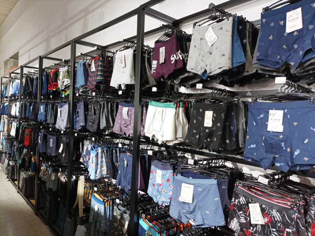 Hrubieszów: Już w najbliższy piątek wielkie otwarcie nowego marketu Super City (ZDJĘCIA)