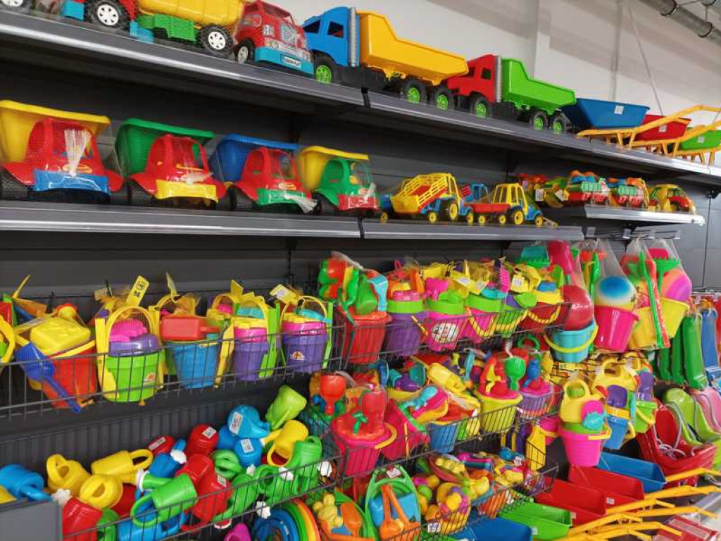 Hrubieszów: Już w najbliższy piątek wielkie otwarcie nowego marketu Super City (ZDJĘCIA)