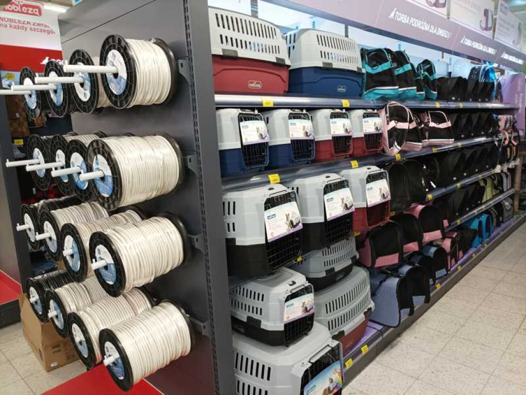 Hrubieszów: Już w najbliższy piątek wielkie otwarcie nowego marketu Super City (ZDJĘCIA)