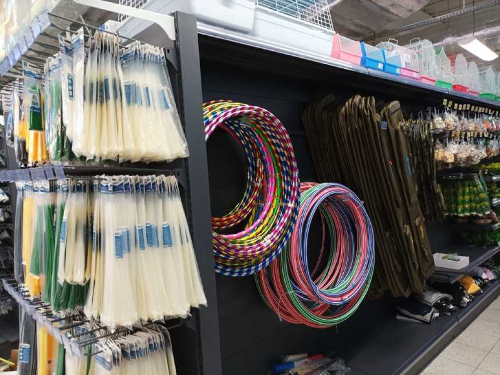 Hrubieszów: Już w najbliższy piątek wielkie otwarcie nowego marketu Super City (ZDJĘCIA)