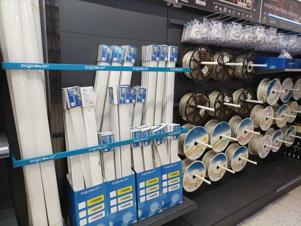 Hrubieszów: Już w najbliższy piątek wielkie otwarcie nowego marketu Super City (ZDJĘCIA)