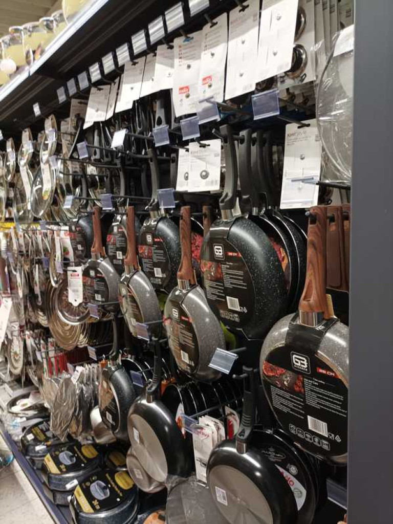 Hrubieszów: Już w najbliższy piątek wielkie otwarcie nowego marketu Super City (ZDJĘCIA)