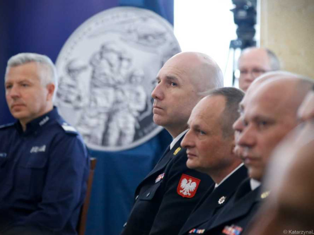 Hrubieszowskie służby mundurowe docenione i wyróżnione (ZDJĘCIA)