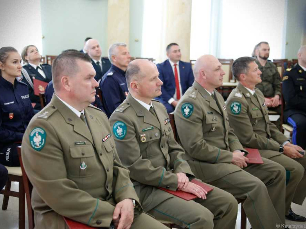 Hrubieszowskie służby mundurowe docenione i wyróżnione (ZDJĘCIA)
