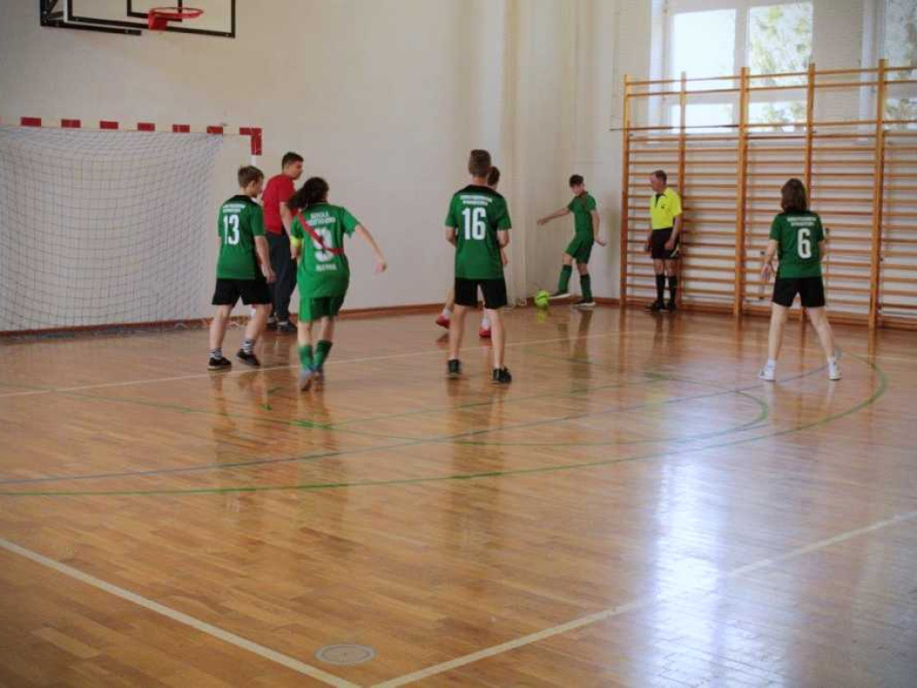 XVII Turniej Halowej Piłki Nożnej o Puchar Przewodniczącej Rady Gminy Hrubieszów (ZDJĘCIA)