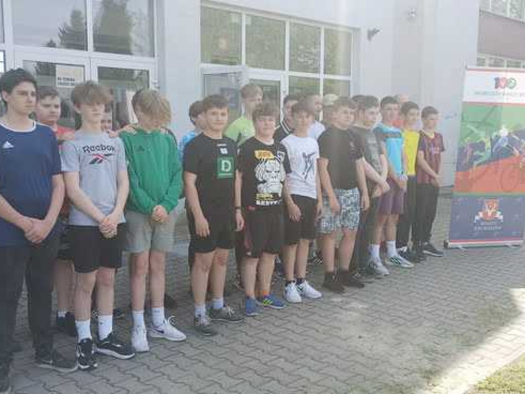 Dwójka: 100 km na stulecie hrubieszowskiego sportu (ZDJĘCIA)