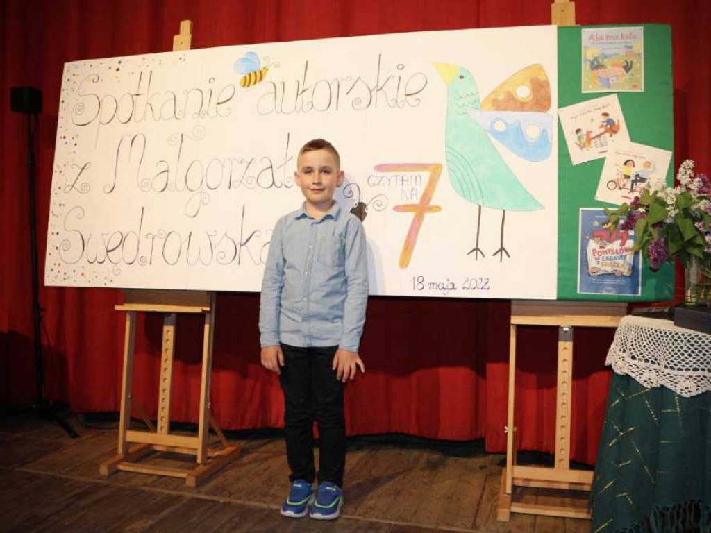 Hrubieszów: Czytam na 7 = 7 lat, 7 miesięcy, 7 zadań i radości (ZDJĘCIA)