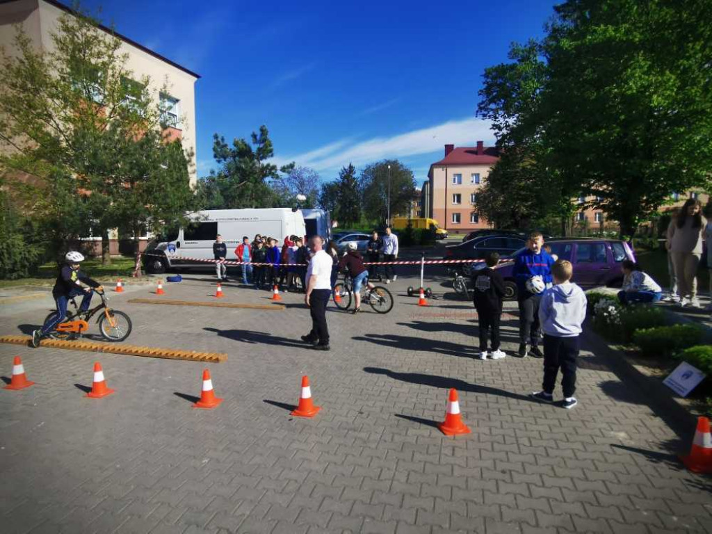 Dwójka wybrana, jako jedna z 13 szkół w Polsce! (ZDJĘCIA)